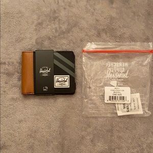 Herschel supply ‘Roy’ wallet